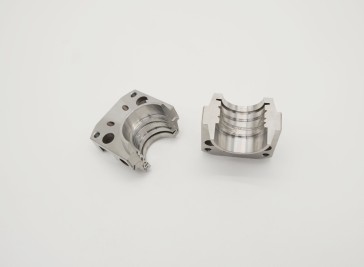 Daily chemical mold components